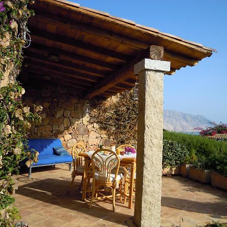 הוילה סאן תאודורו Casa Molara מראה חיצוני תמונה