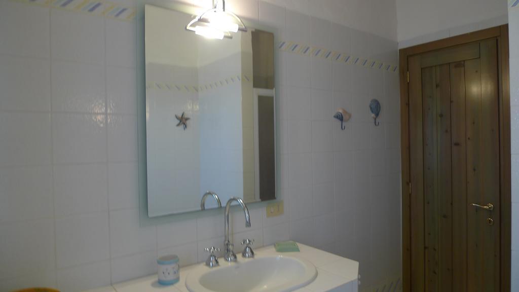 הוילה סאן תאודורו Casa Molara חדר תמונה