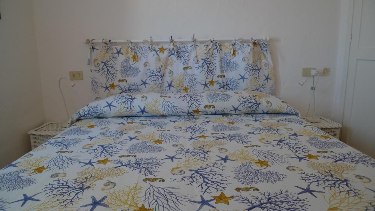 הוילה סאן תאודורו Casa Molara חדר תמונה